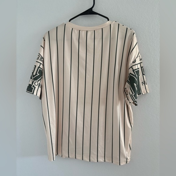 graphic NYC baseball tee - Picture 6 of 7